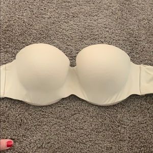 Strapless bra